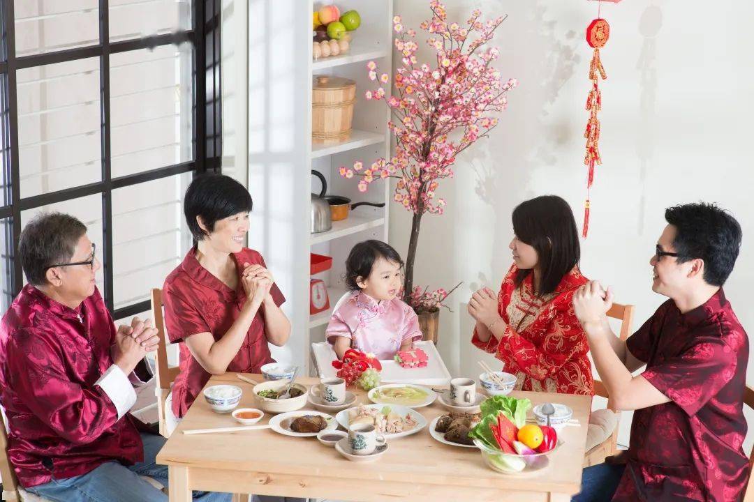 产品|超市里这 4 种“最恶心”的「儿童零食」，过年人人都爱给娃买
