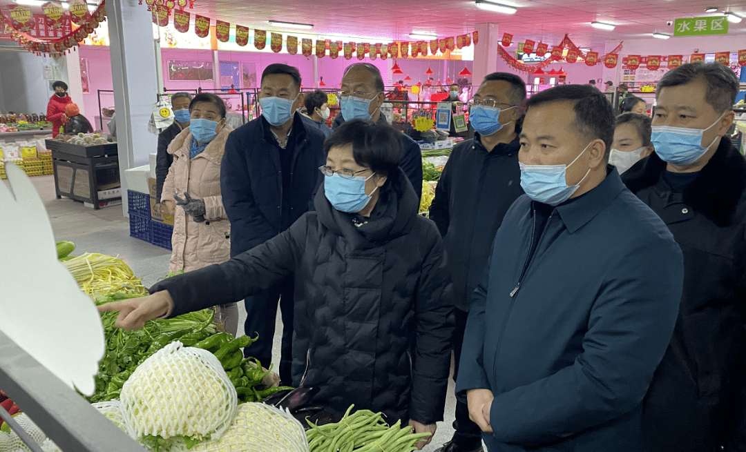 杨平副市长检查节前保供稳价和食品药品特种设备安全