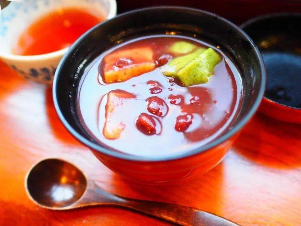 别直接拿来吃 京都冬季必吃传统甜点 怀中汁粉 正确吃法试过了吗 果子 红豆 日本