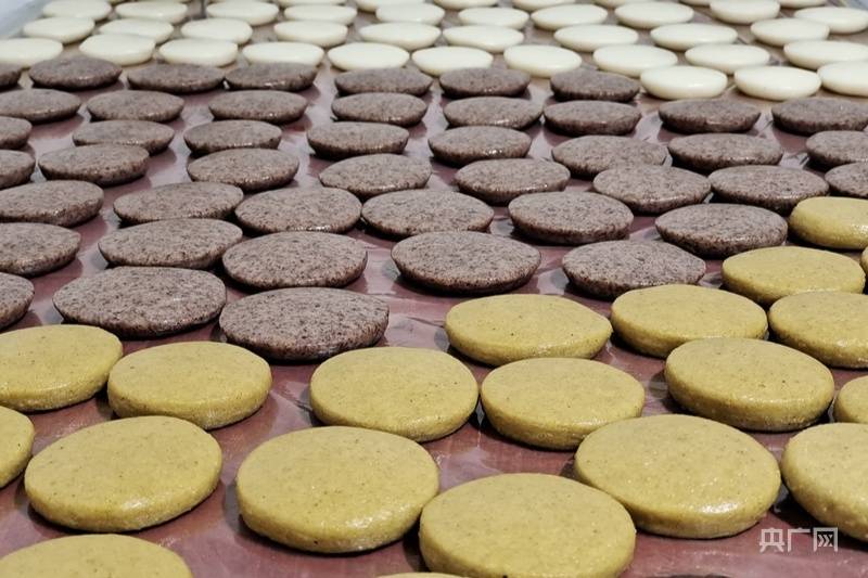 贵州黎平侗乡美味赶制忙浓浓年味迎新春