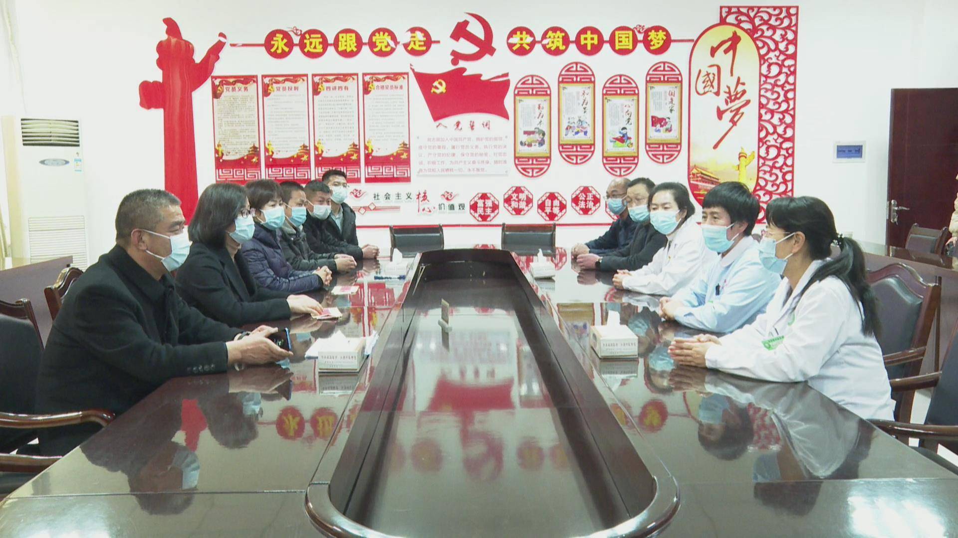 高台寒冬送温暖真情暖人心