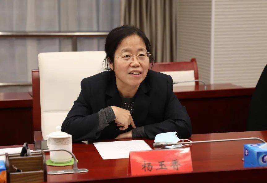 市纪委副书记市监委副主任杨玉香到海淀区调研督导疫情防控工作