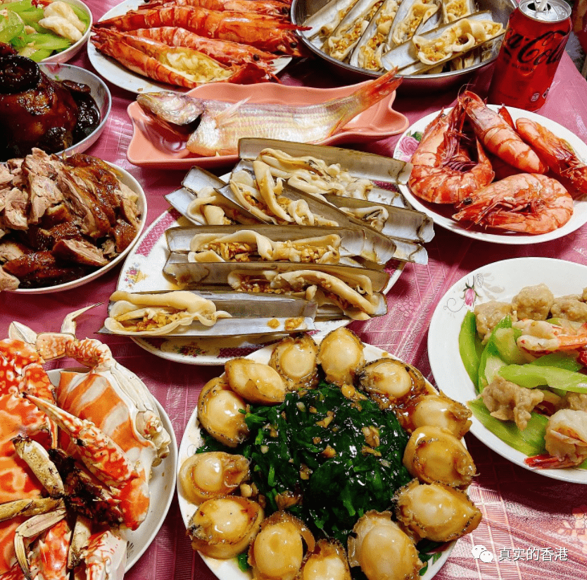 过年啦是不是很想知道香港的年夜饭吃什么呢