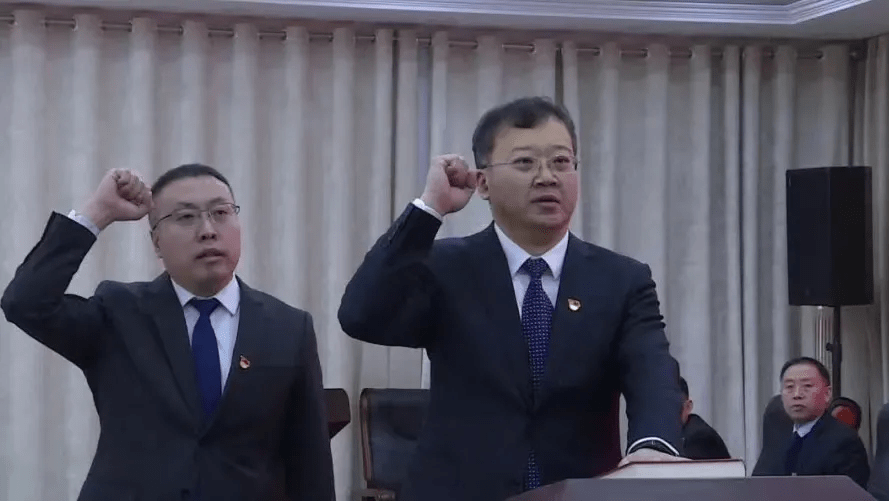 左权县人大常委会会议,表决通过人事任免事项;决定任命郭丰慧为副县长