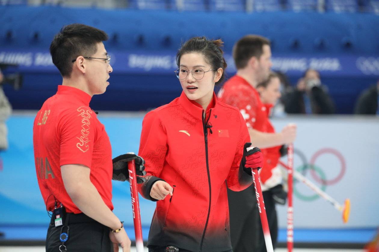 混双|冰壶混双循环赛中国队惜败瑞典队