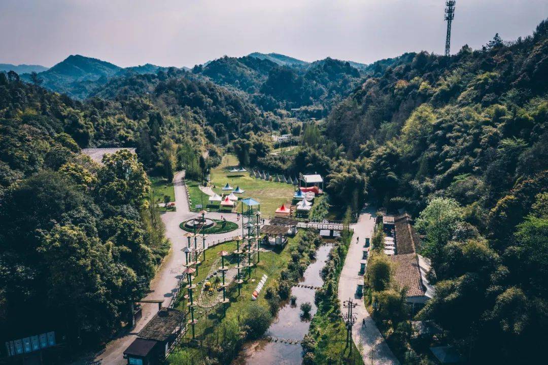 石羊镇|在都江堰过年 | 避开拥堵，来一场沉浸式乡村游！