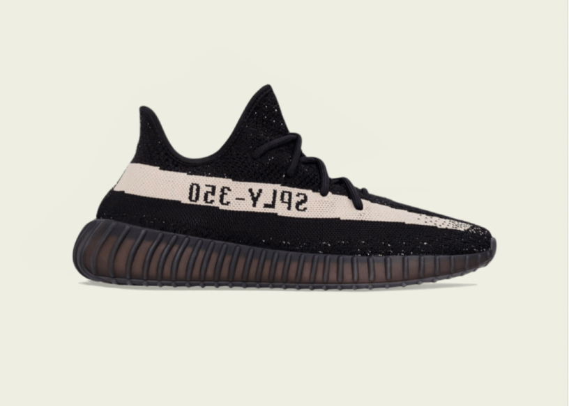 真和“黑天使”没有区别？YEEZY 350新配色实物更新！_手机搜狐网