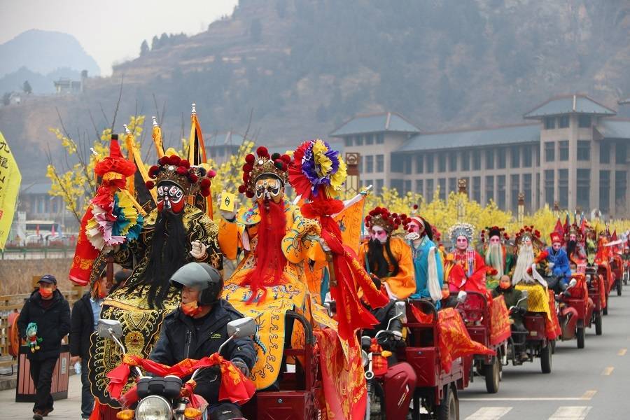 西山|三秦大地年味浓|看宝鸡西山社火 红红火火过大年（组图）