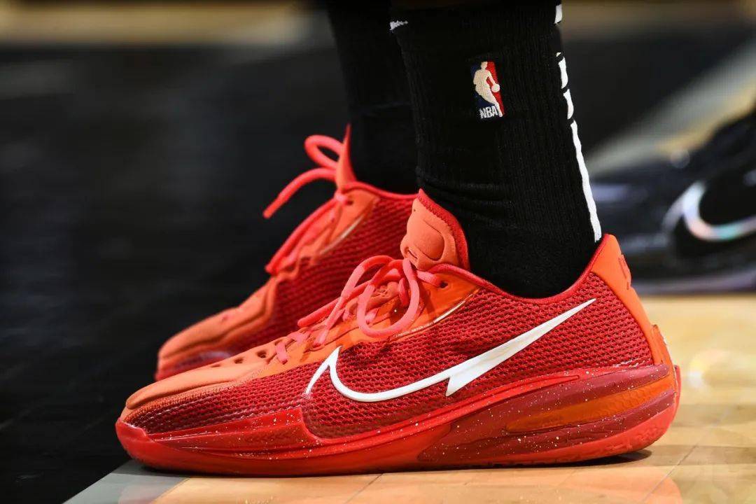 nba球鞋战力榜虎纹or碧玉巴特勒的新pe我全都想要