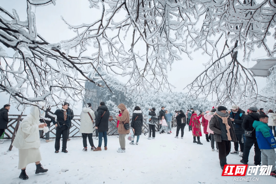 景区|冰雪游“浓了”年味 春节假期湖南监测单位接待游客580.45万人次