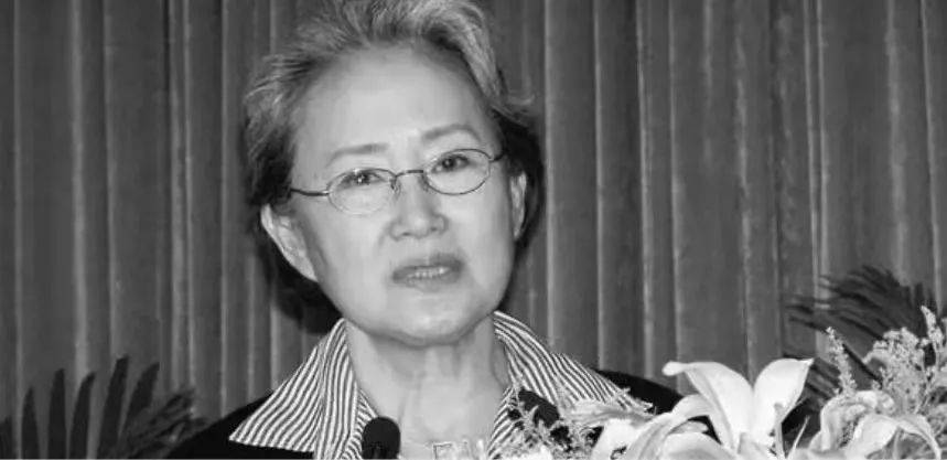 张洁：“当我离开这个世界的时候，希望我只记得那些美好的”_作品_中国_油画展