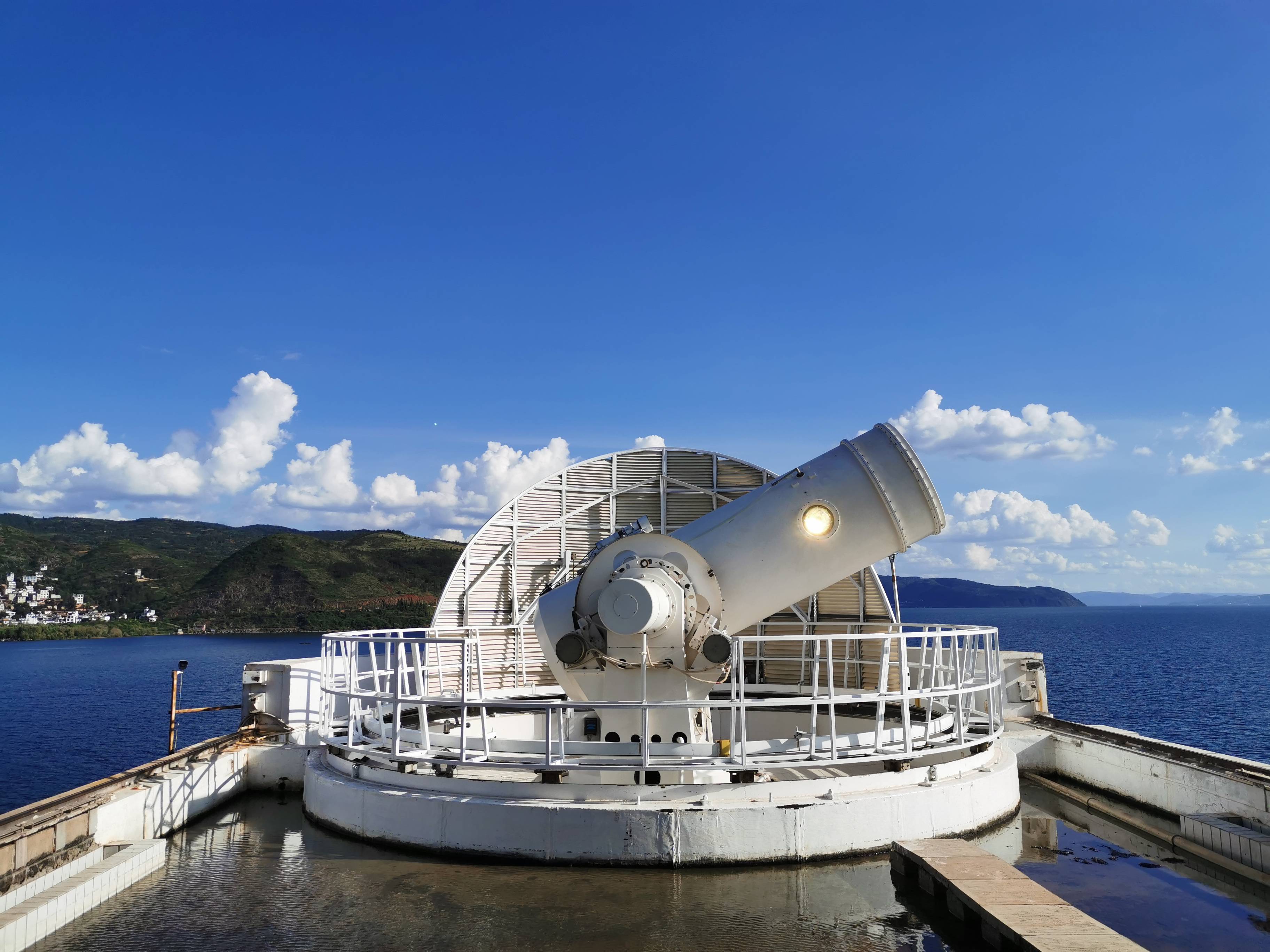 中外科学家在太阳耀斑磁重联研究中取得重要进展