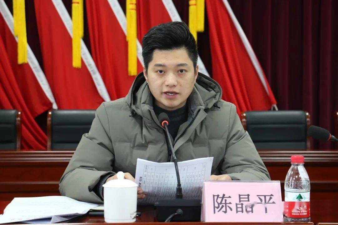 苏溪镇召开高质量发展建设共同富裕示范区暨开门即奔跑新年首件事集中