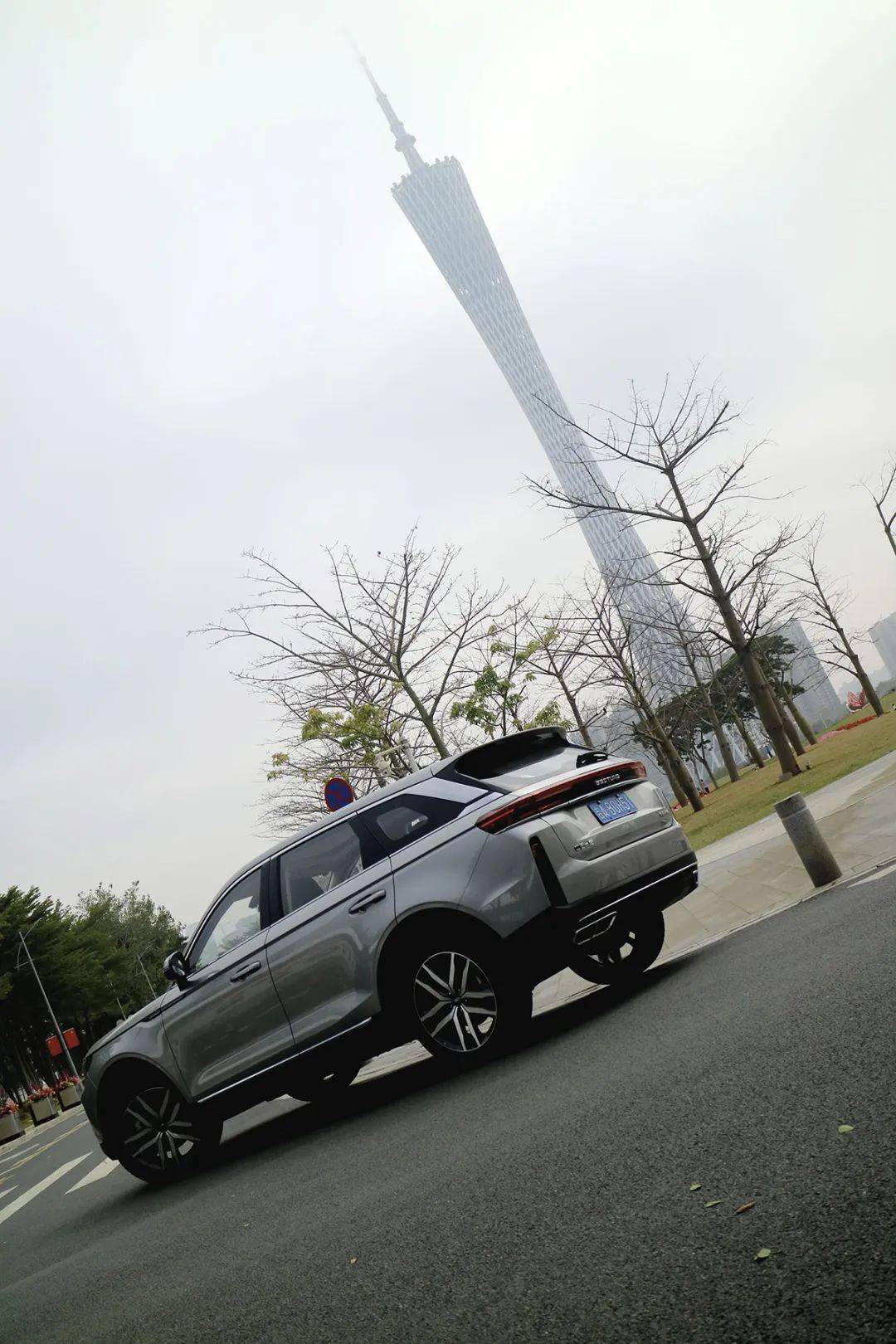 13万元起的中大型suv奔腾t99是个实力派 绝对值得买
