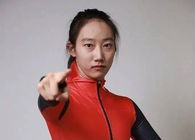 内蒙古钢架雪车运动员赵丹首秀排名第3