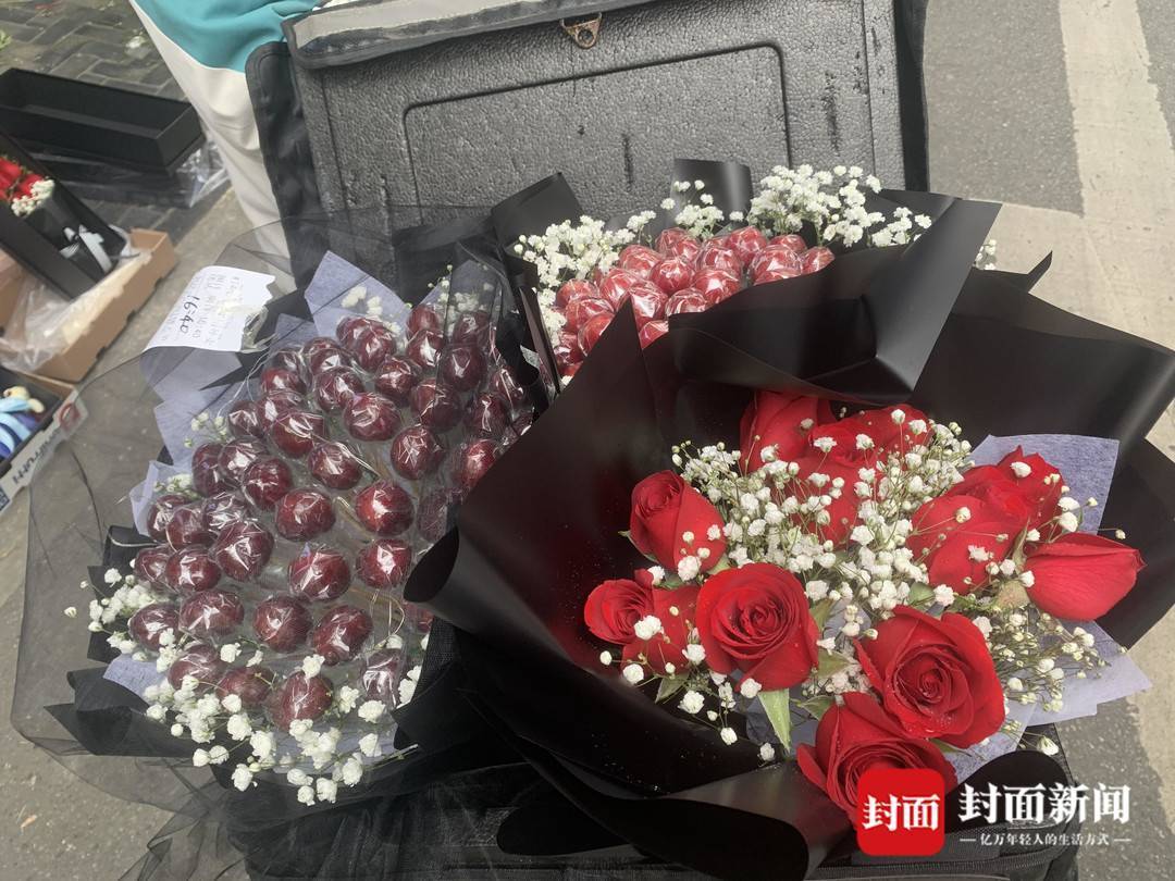 过节玫瑰花价格水涨船高元一支的玫瑰花你会买吗 包装 陈先生 支玫瑰 过节玫瑰花价格水涨船高元一支的玫瑰花你会买吗 包装 陈先生 支玫瑰