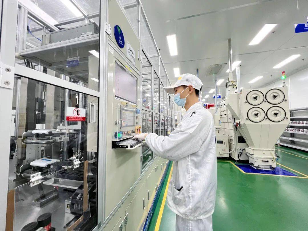上海电气储能杨霖霖：3GWh钒电池第二生产基地已投建 | 每日经济网