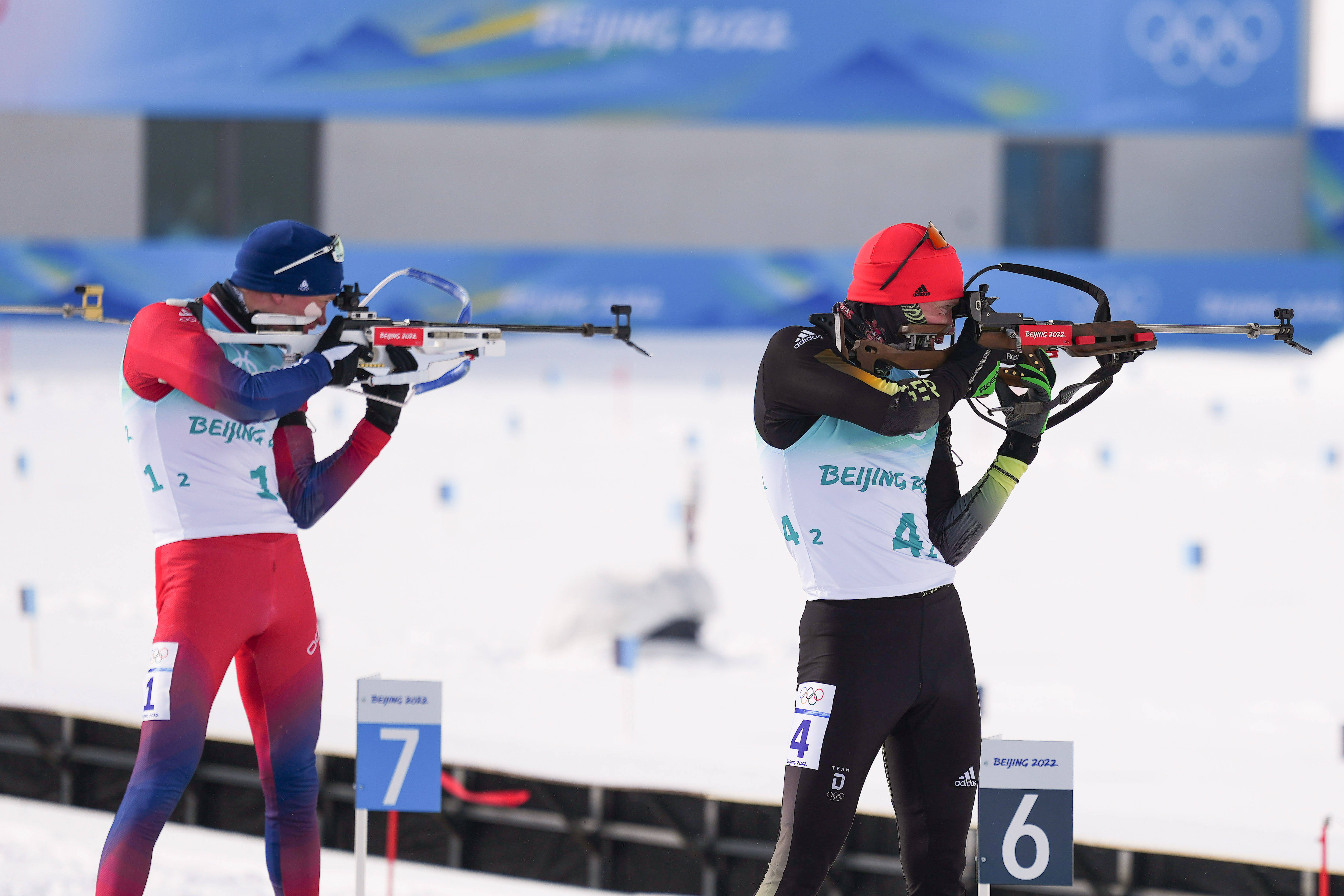 冬季两项男子475公里接力赛况