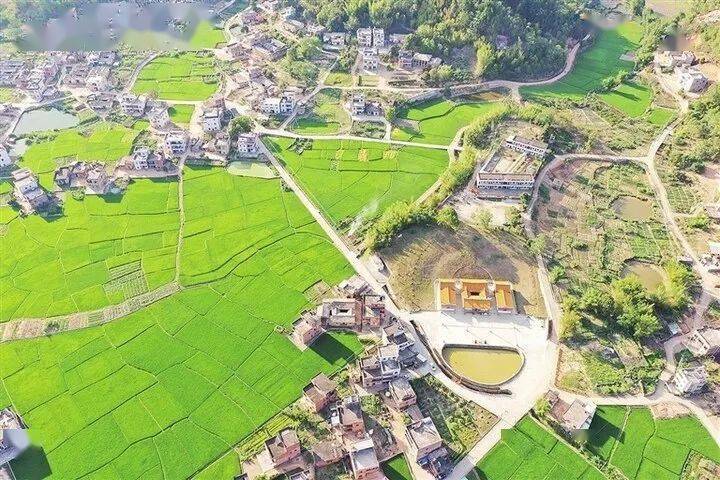 揭秘从落后镇到先进镇敬梓镇是如何实现完美蜕变的