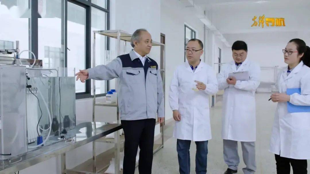 春节过后一上班,盐城海普润科技股份有限公司董事长刘必前就深入企业