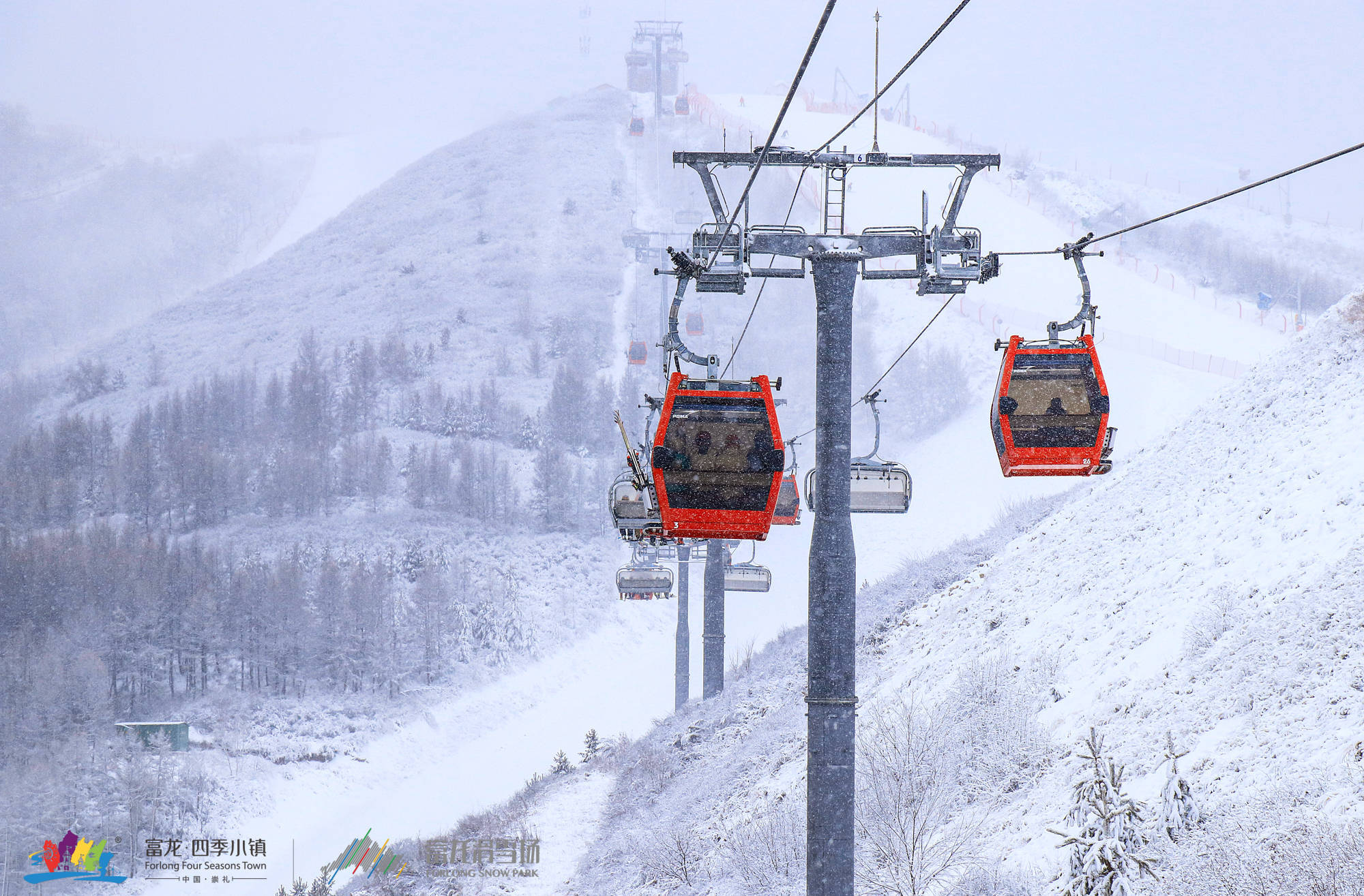 超越崇礼，冰雪之城丨滑雪场软硬件超越日韩，雪友雪场相互成长