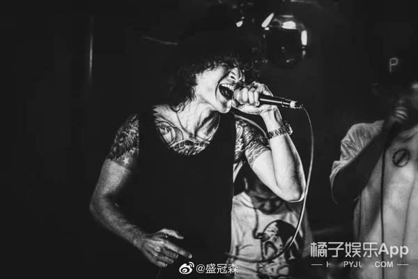 橘子|还记得《家有儿女》里的键盘吗？现在成了帅气rapper？