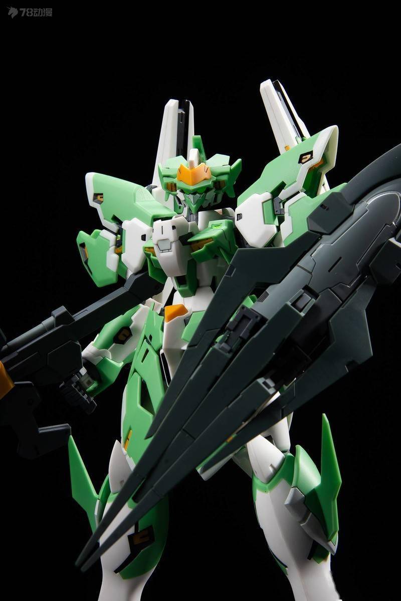 模玩|模玩秀：寿屋机战OG拼装模型 S.R.G-S 宗族之筏(法涅亚机)素消