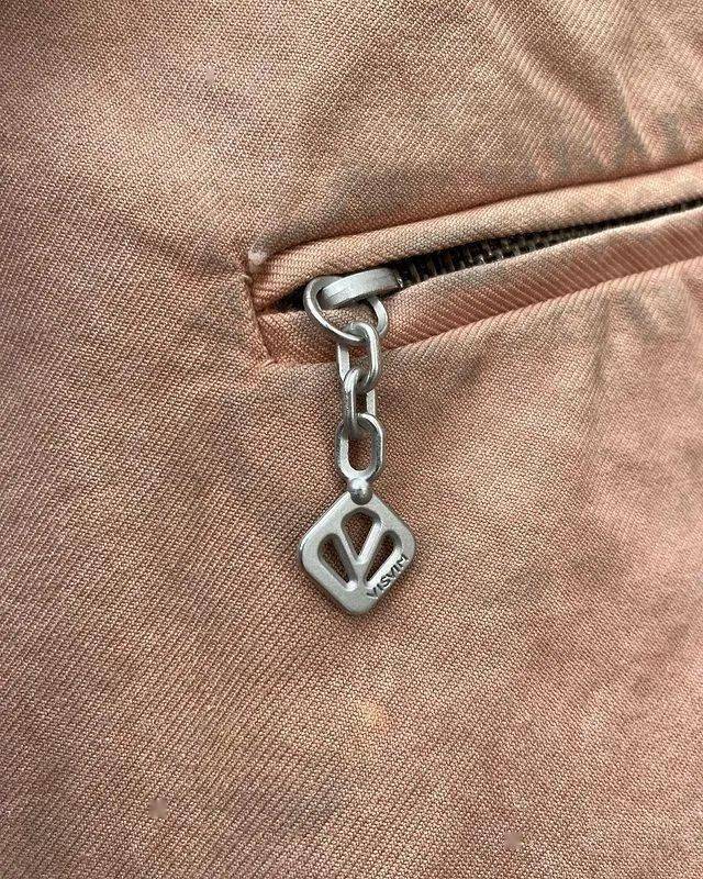 visvim中村世纪对现代世界感到麻木,开着他60岁的保时捷356 Pre-A回归自然_搜狐汽车_搜狐网