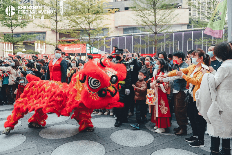 节日|传统与现代碰撞，深圳这条街火爆引领节日风潮