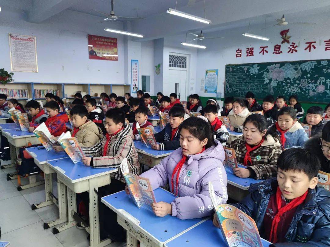 天使國際特教學校春季開學第一課▲鳳凰嶺街道幼兒園《讓遊戲點亮