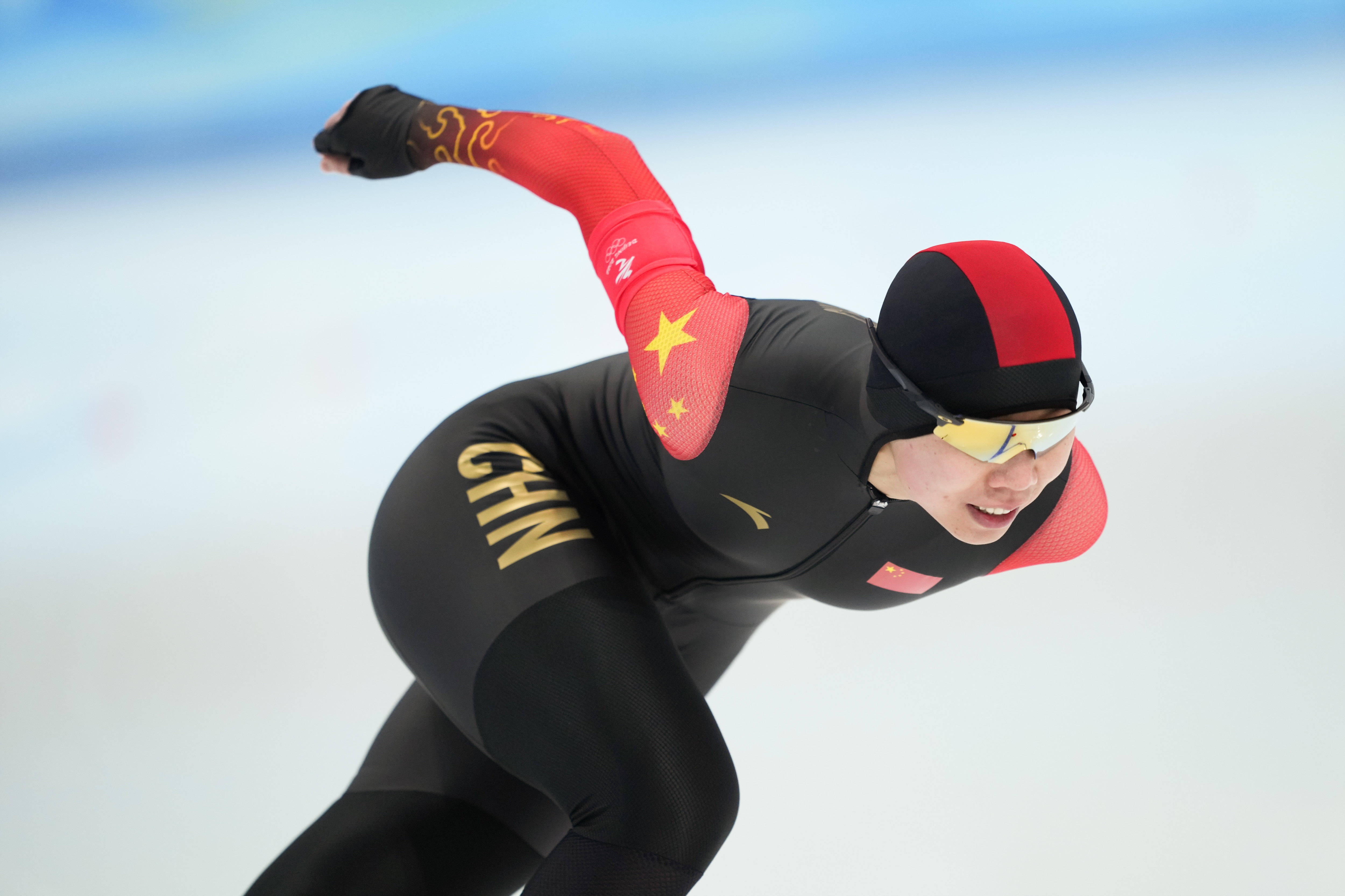 速度滑冰——女子1000米决赛赛况_韩雨桐短道速滑女子1500米获第七