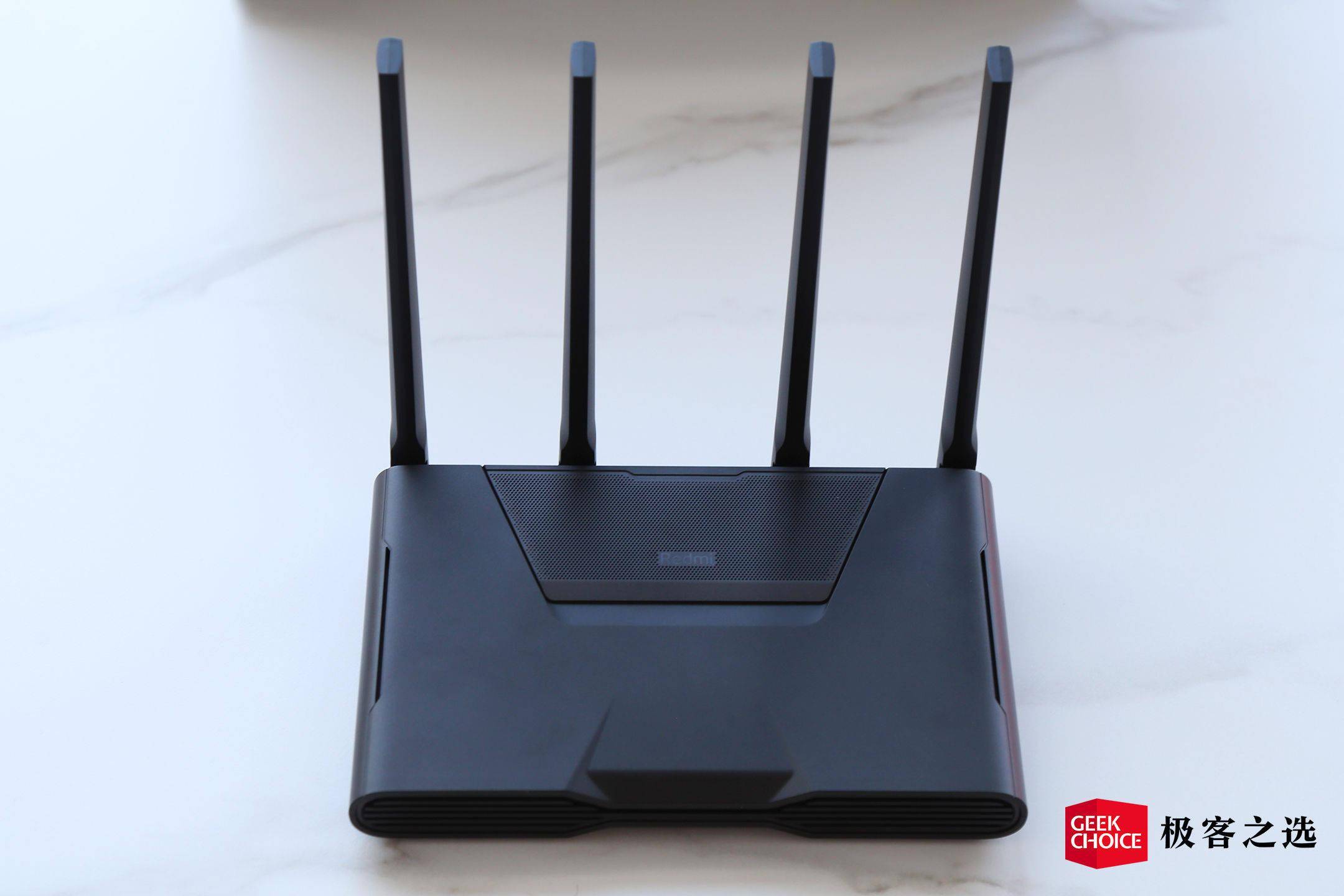 路由器|Redmi 电竞路由器 AX5400 开箱：Redmi 首款高端路由器，还有独立电竞网口