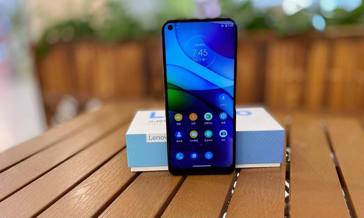 8寸屏幕,4 128g卖1099元,联想很不错_乐檬_pro_手机