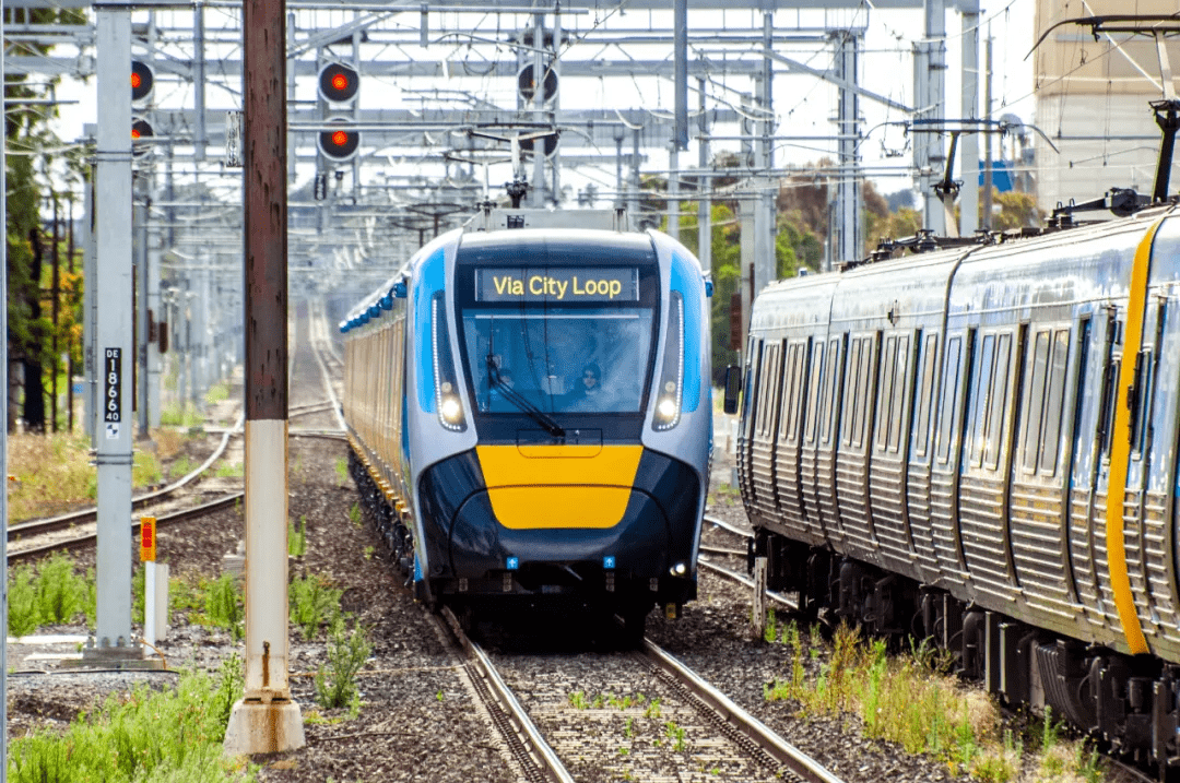 大容量墨爾本地鐵車輛hcmt投入運營服務