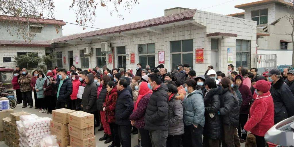 汲水镇各村居开展美丽庭院标兵户评比表彰大会