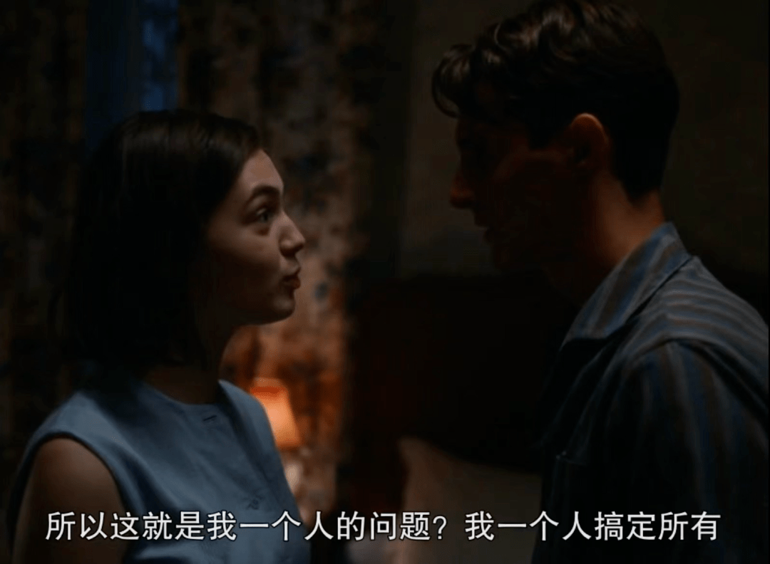 安妮·艾诺|当镜头对准女性的“十级疼痛”，会发生什么？