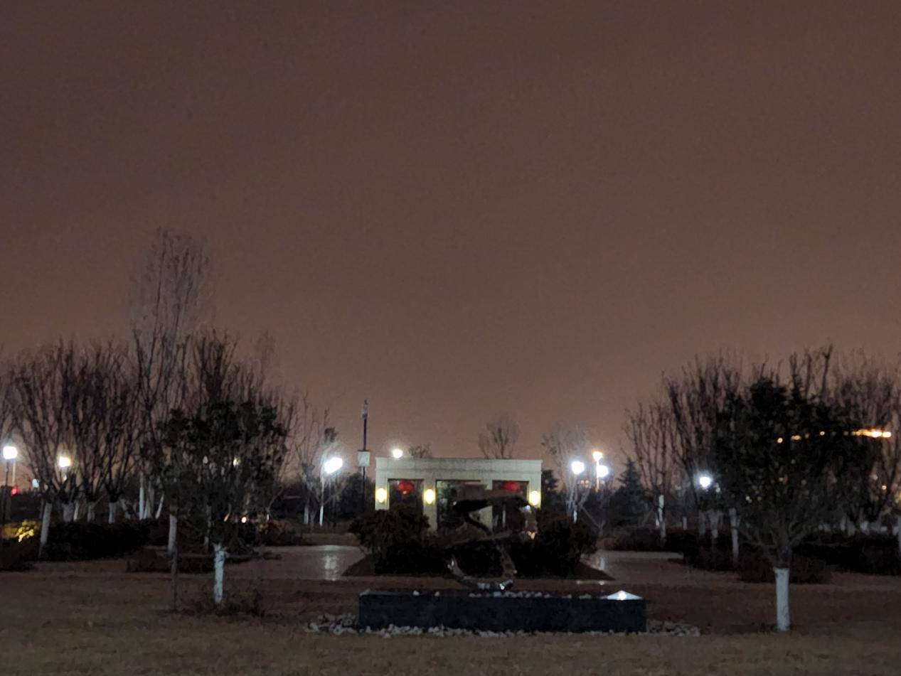 三星 Galaxy S22 / S22 + 体验：熟悉的感觉，小屏款是亮点