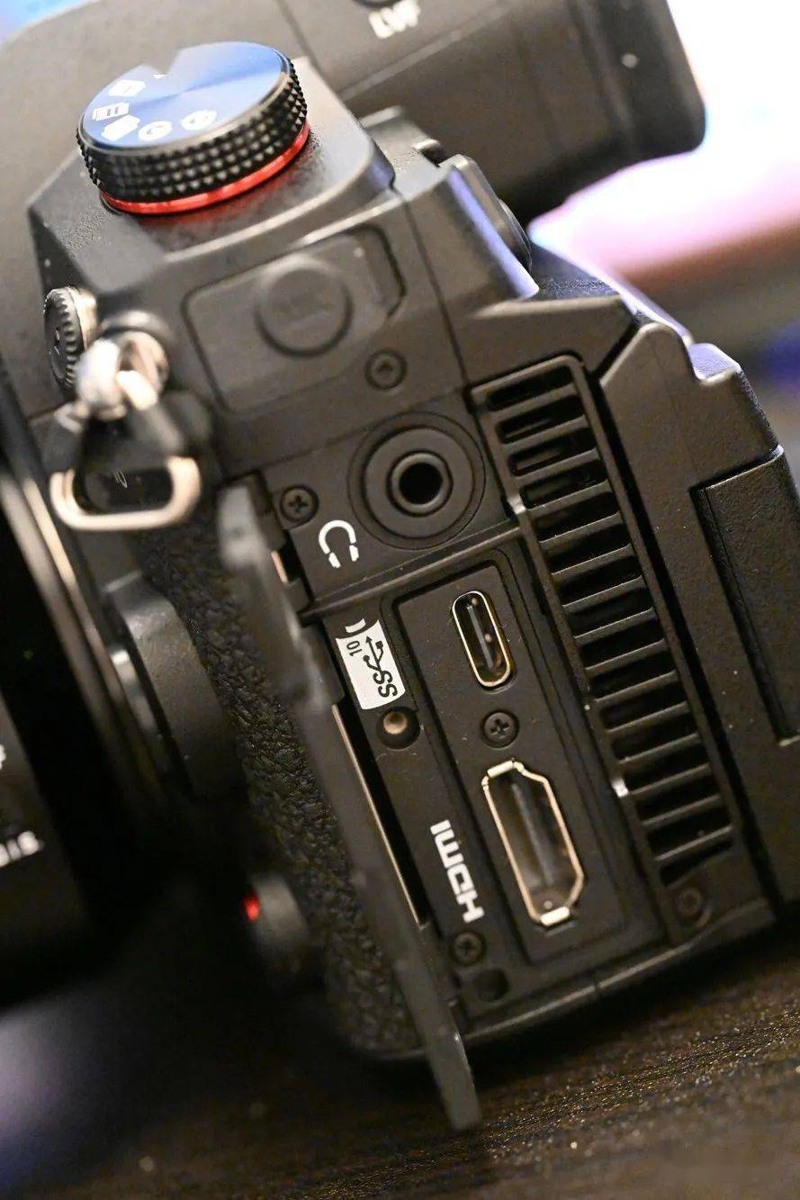 1亿像素照片57k视频松下gh6真机开箱上手