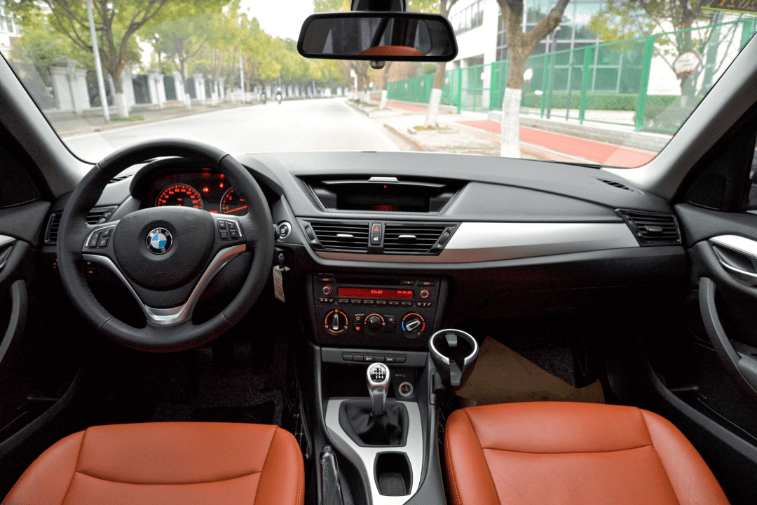 路试笔记稀有车源手动挡二手宝马x1乐趣又实用