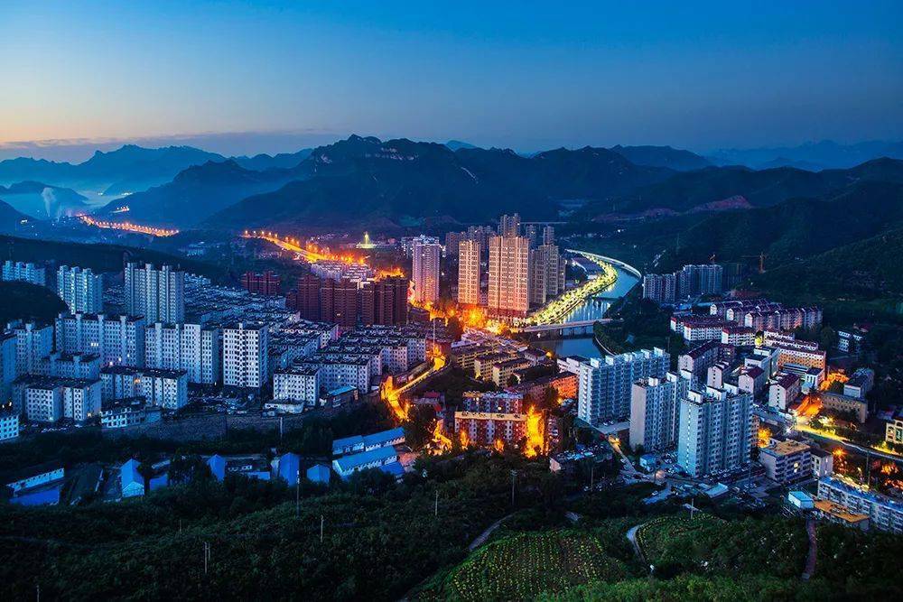 高永锋 摄水景 王千岭 摄魅力井陉 栾望 摄井陉夜色 许雅璇 摄县城一