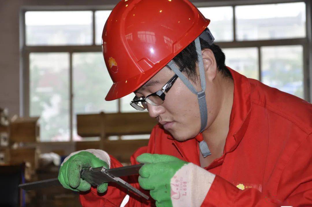 HSE先进人物│十亿博电竞 亿博官网名管理标兵各有建树(图4)