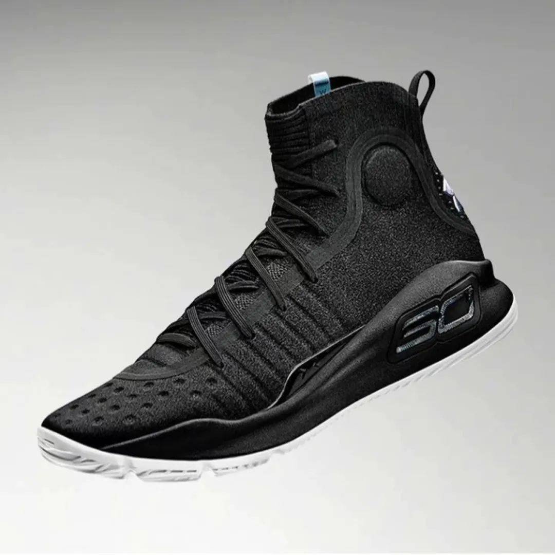 库里4复刻双版本要情怀还是要实战