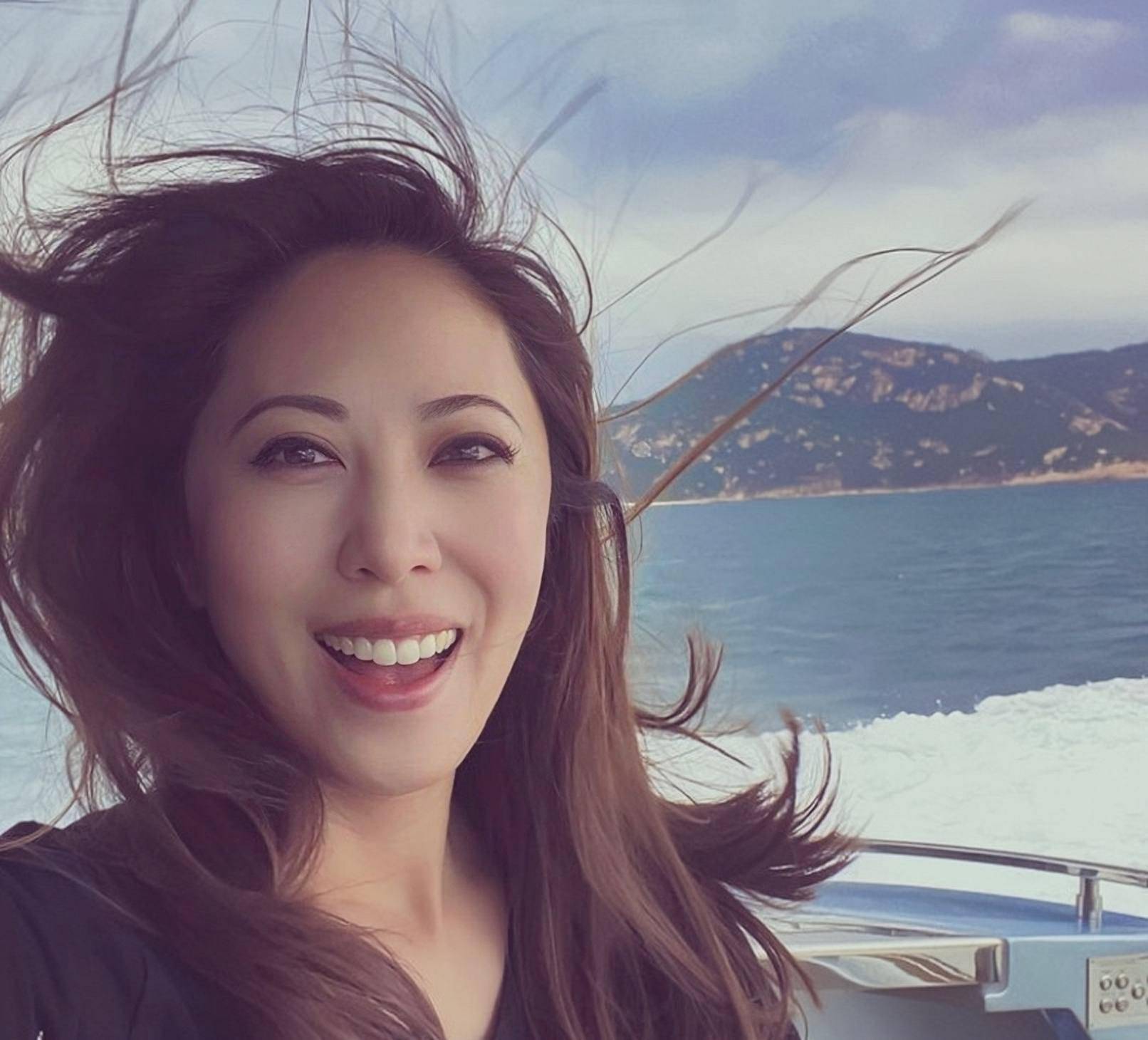 正在接受乳房重塑,一年已做4次手术_李乐诗_状态_陈志云