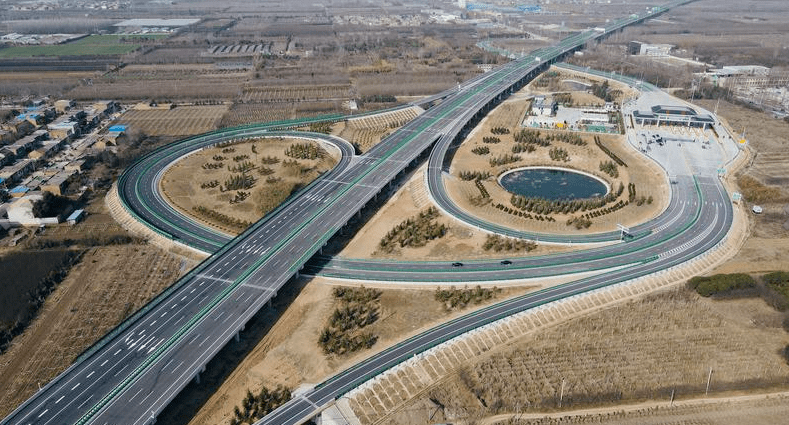西安外环高速公路全长270公里,由外环北段,外环南段,连霍,榆商,沪陕