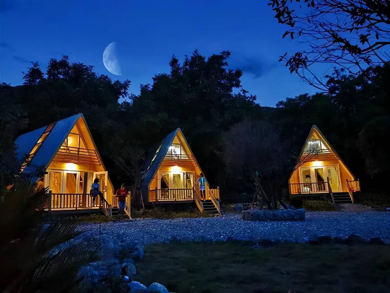 网红民宿的新标杆---民宿小木屋,你喜欢吗?