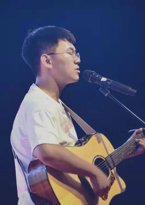 毕然留君遥专场春暖花开我们相见