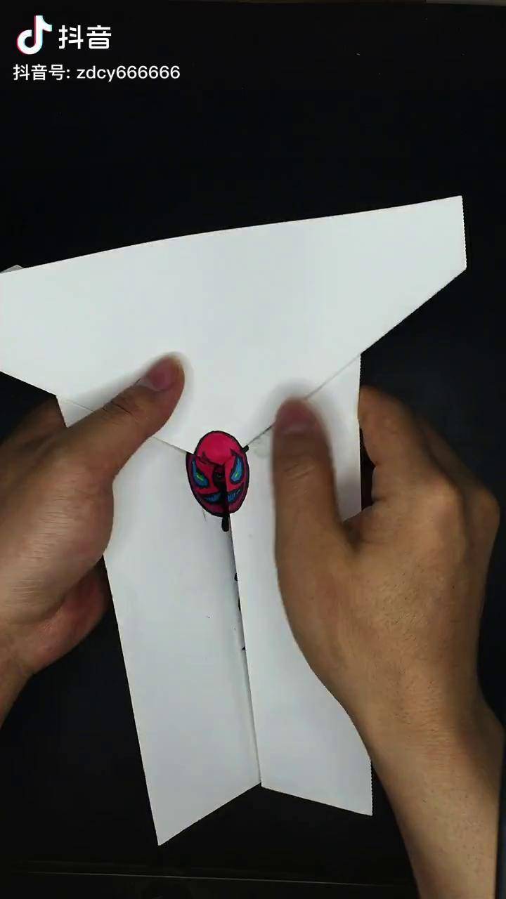 急死我了不会写文案了折纸画毒液