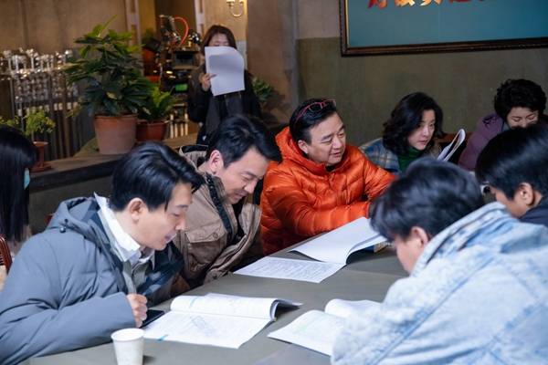 国际视野|《人世间》导演李路：把中国传统美德“润物细无声”地传递给观众