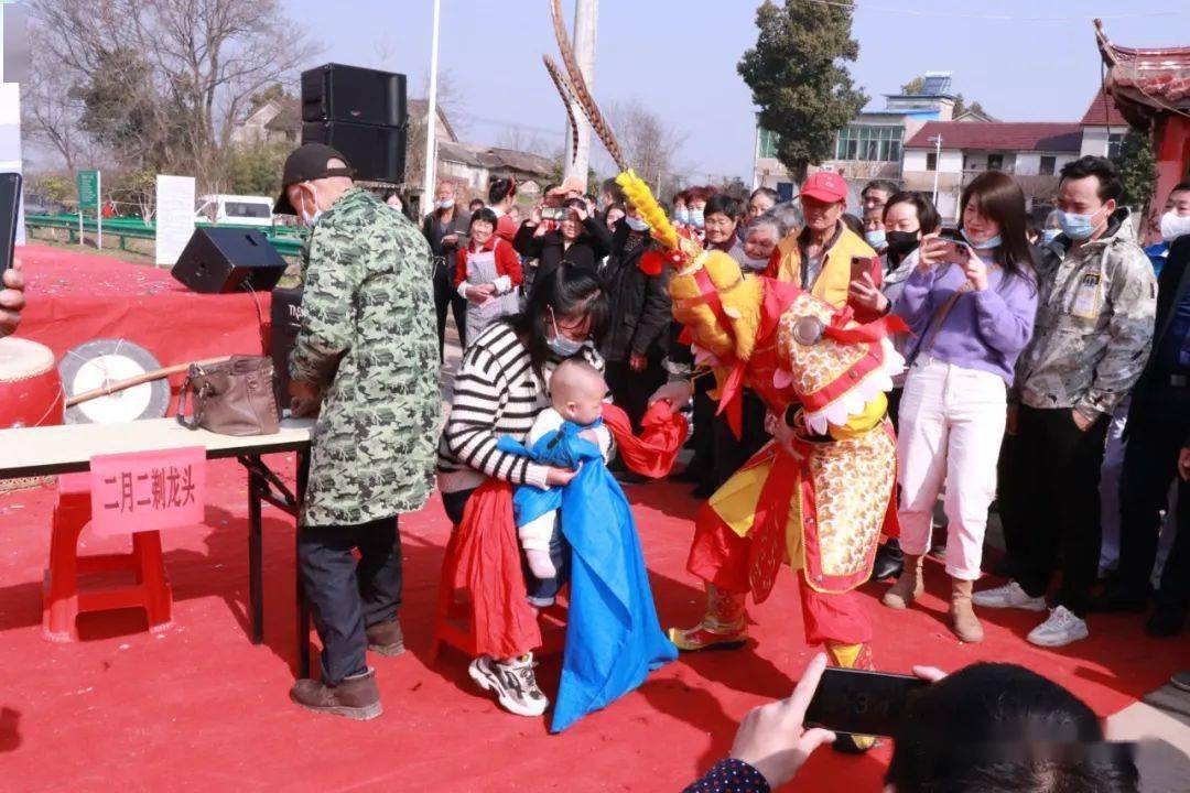 首届王圩灯会民俗文化节隆重举行