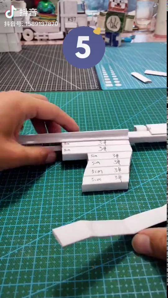 纸折手枪教程第五步手工diy手工制作手工剪纸手工折纸教程折纸教程